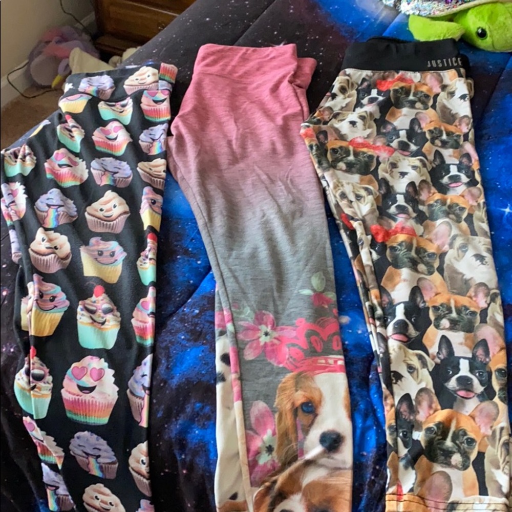 3 pairs of leggings!!!